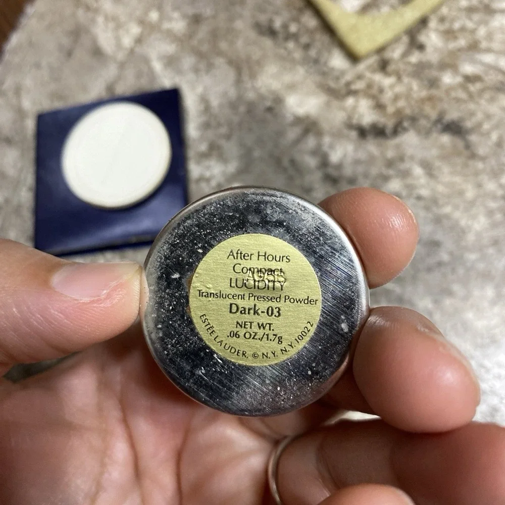 Estee Lauder Lucidity Translucent Pressed Powder Compact Refill .06oz Dark - Picture 2 of 5